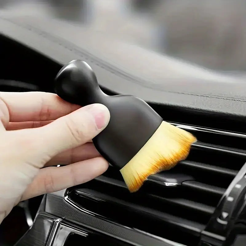 Brosse de nettoyage compacte pour tableau de bord – poils doux et prise ergonomique